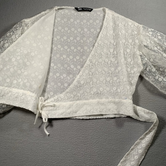 ZARA Womens White Floral Sheer Cropped Wrap Top Sz M 3/4 Puff Sleeve V Neck  T13 - Picture 7 of 11